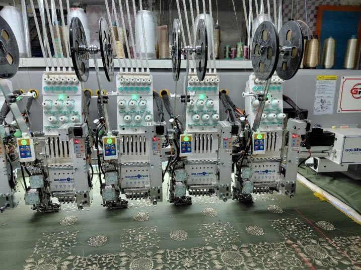 15x400 embroidery machine